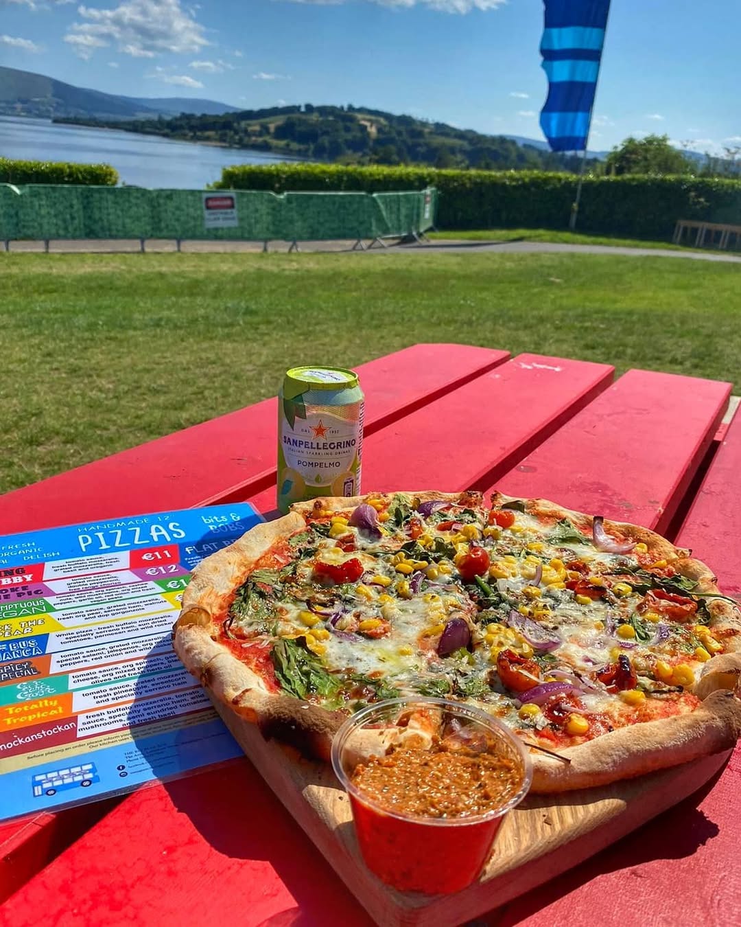 The Big Blue Bus Ireland I Dublin mobile pizza service